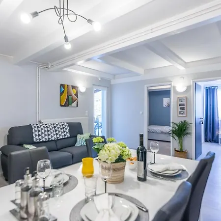 House Turquoise Holiday home